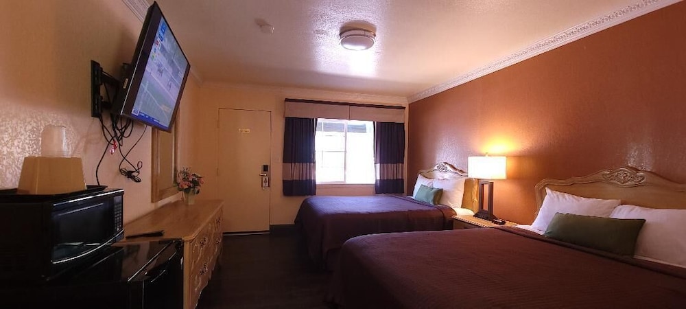Lakeview Inn Lucerne - photo 19