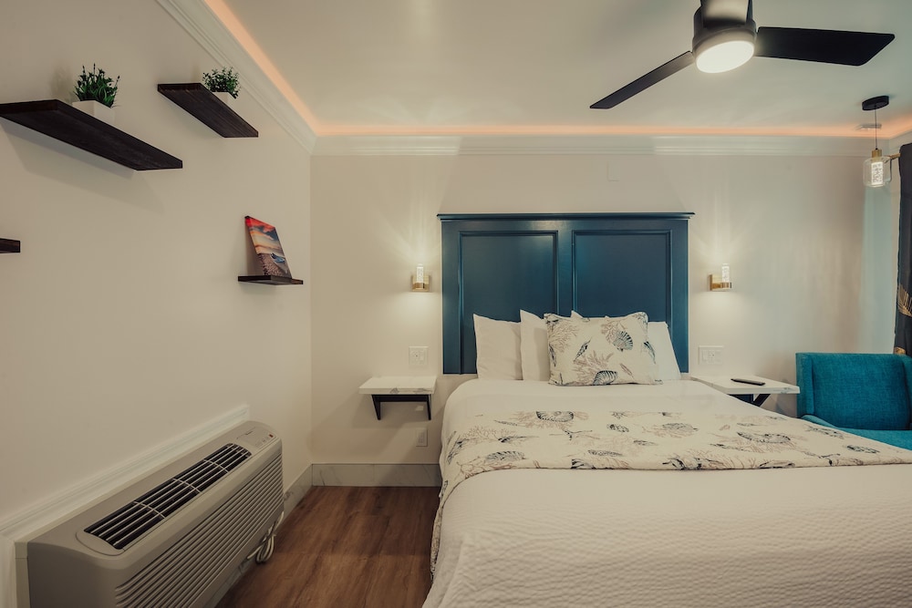 Blufftop Inn & Suites - photo 14