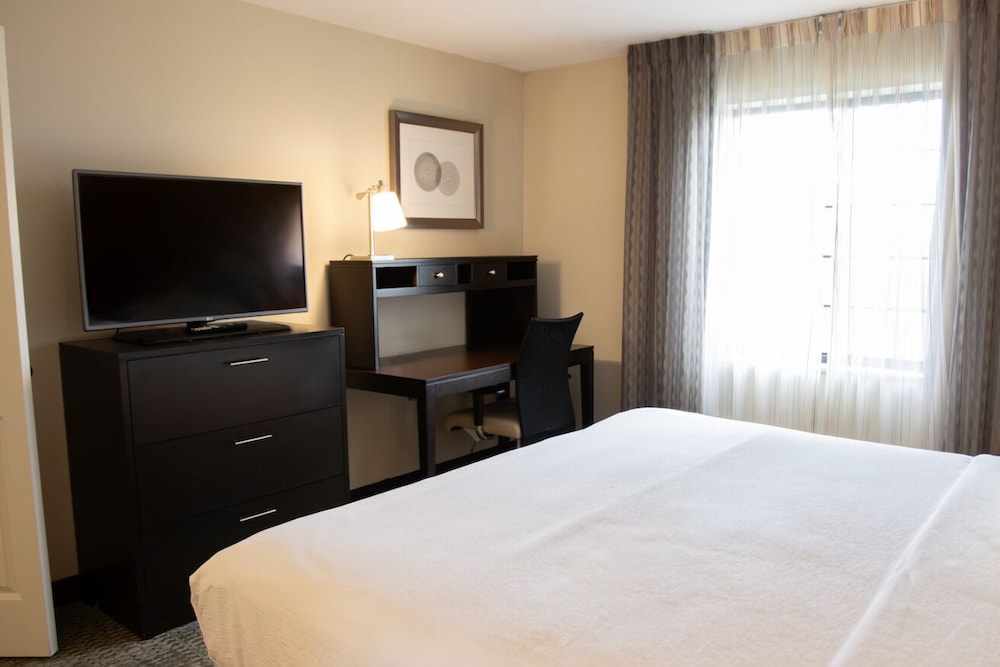 Staybridge Suites Rochester Commerce Dr NW by IHG - photo 21