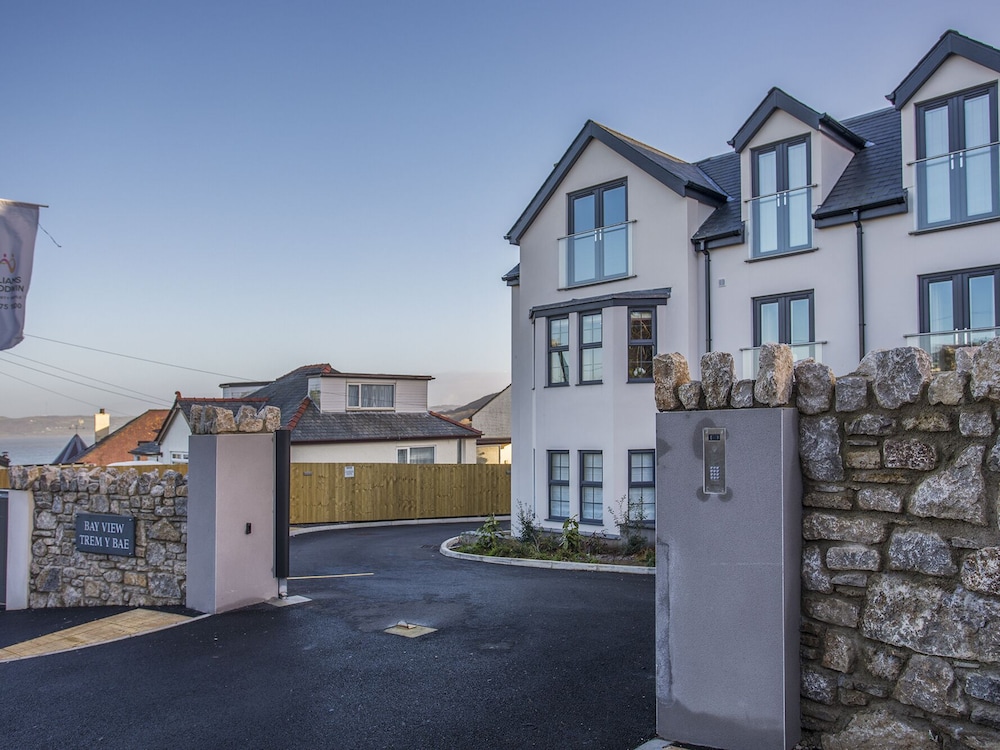 The Beach Pad — Benllech — photo 4
