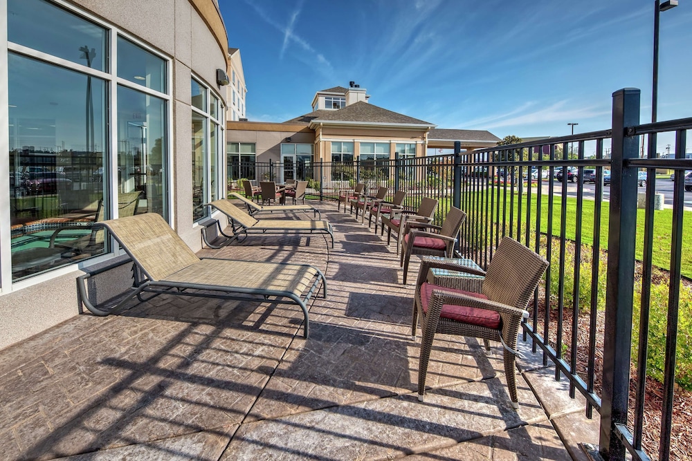 Hilton Garden Inn Tulsa Midtown - photo 33