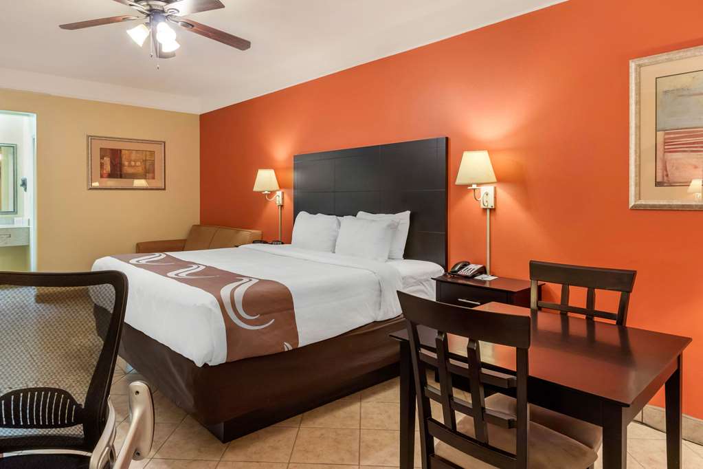 Quality Inn & Suites at The Outlets Mercedes Weslaco - photo 6