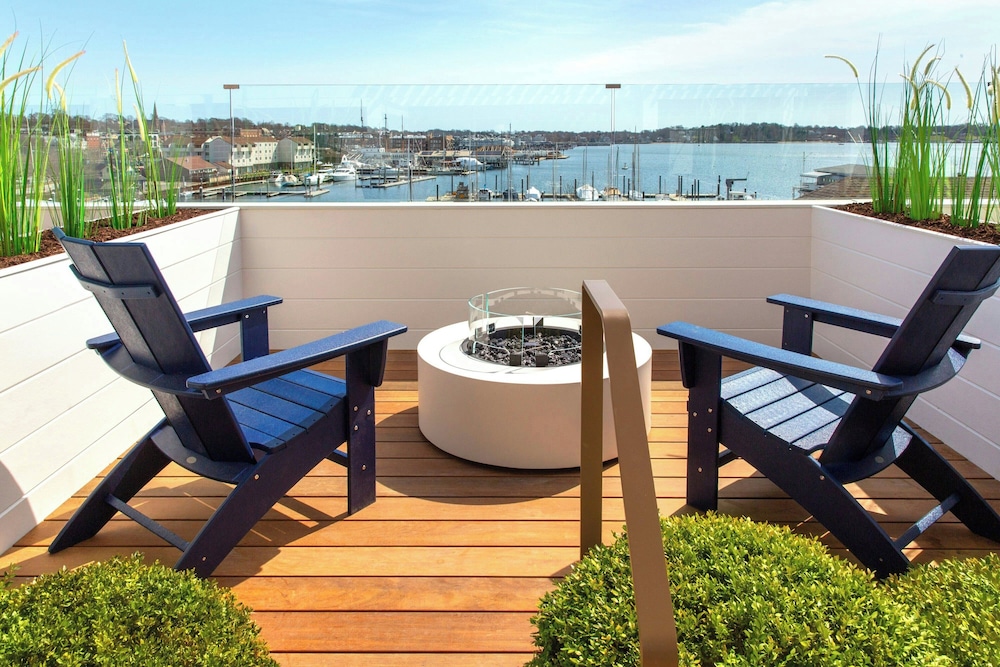 Newport Marriott Hotel & Spa in Newport, United States