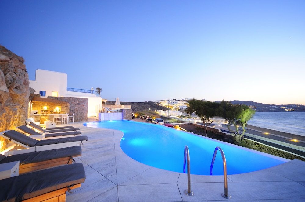Mykonos Beach Hotel — hotel in Mykonos
