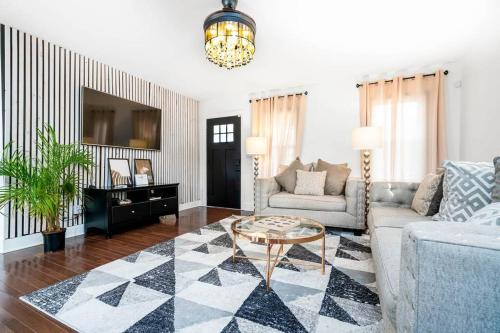 East Atlanta Decatur retreat with fire pit — 4-Star Luxury Hotel in Decatur, United States