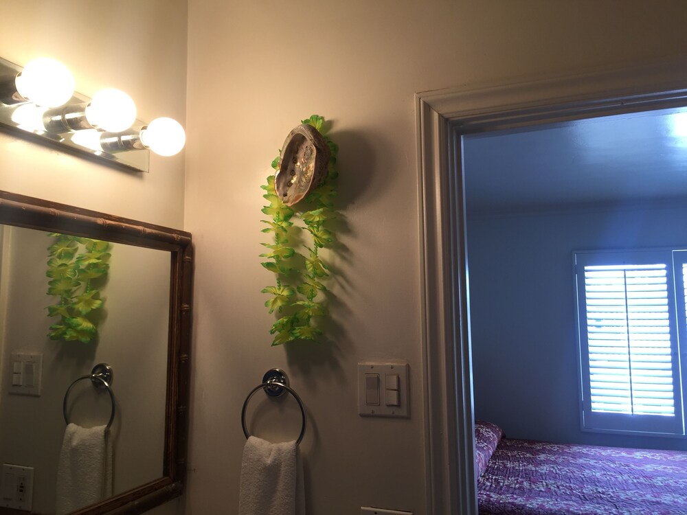 The Shores Inn and Beach Houses - photo 42