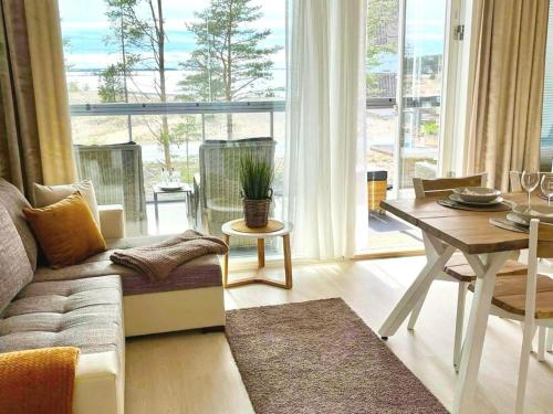 Kivilinna Apartmens Kalajoki Liinavaatteet Pyyhkeet Ja Loppusiivous Sisaltyvat Aina Hintaan in Kalajoki, Finland