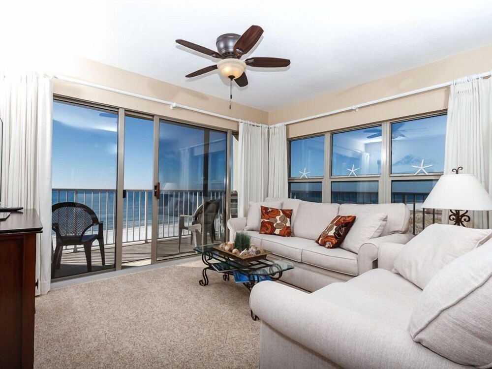 Emerald Towers West 3007 by RedAwning - photo 21