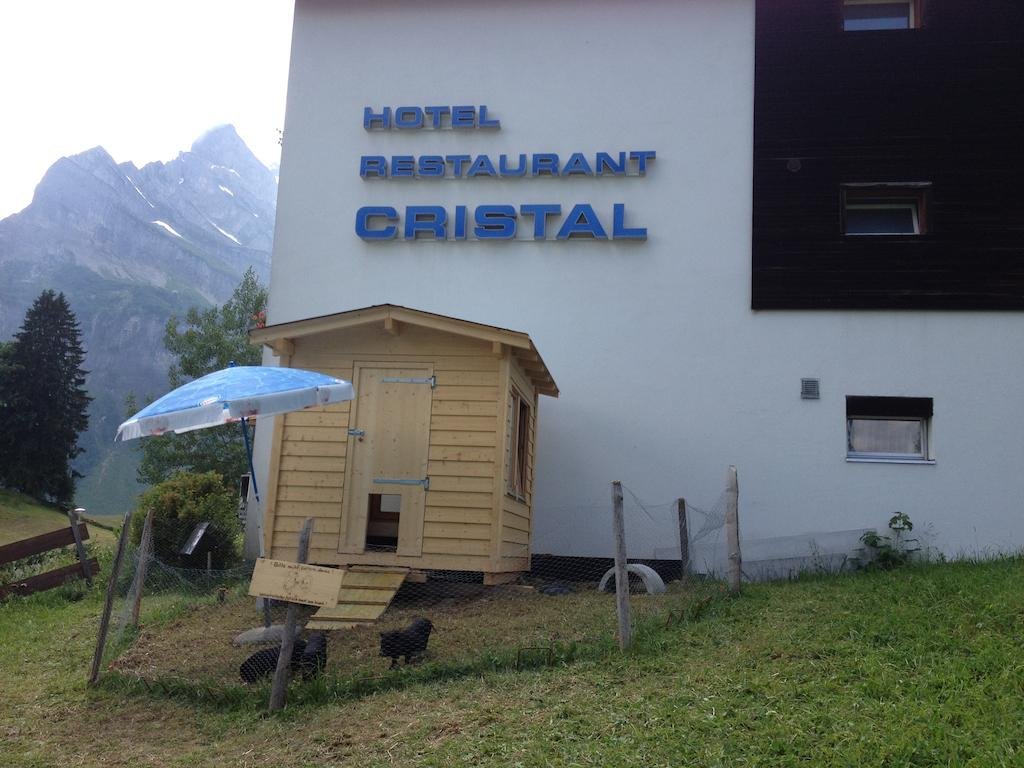 Hotel Cristal - carbon neutral hotel in Glarus