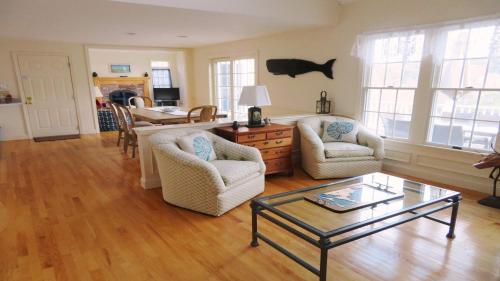 151 Sky Way Chatham Cape Cod Cape Time — Chatham
