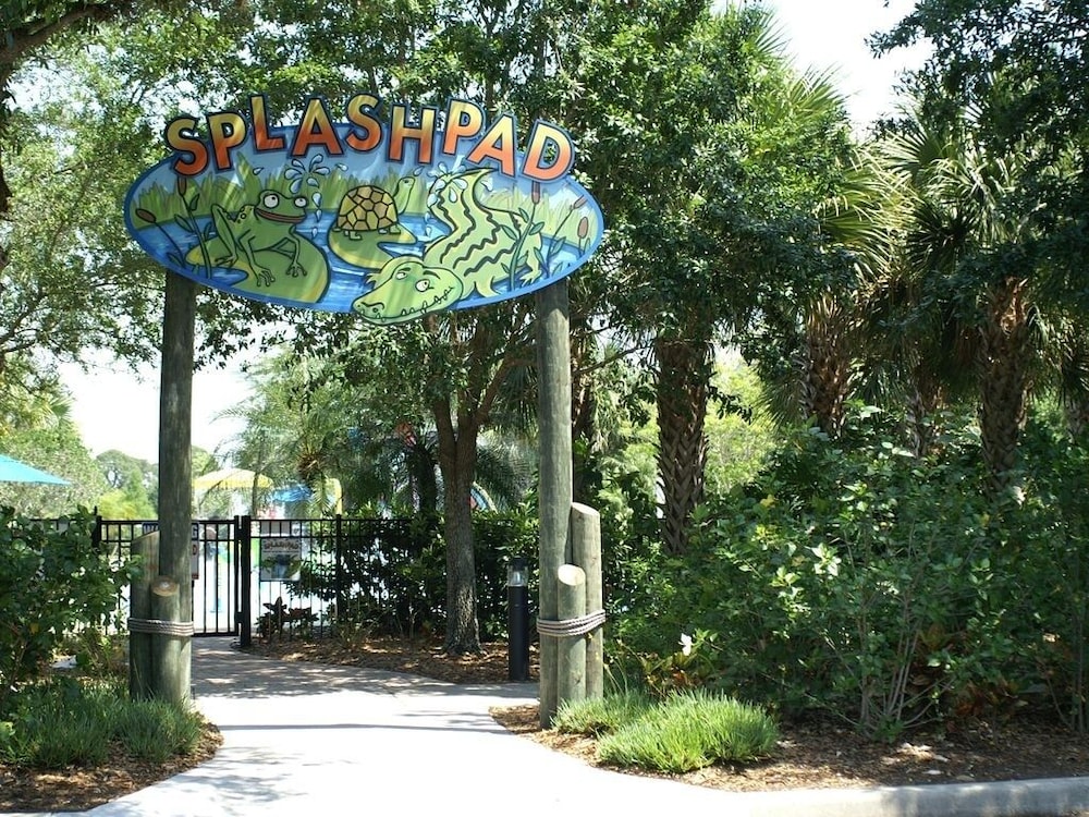 3 Bed In Resort Close To Disney 3 Bedroom Condo - photo 37