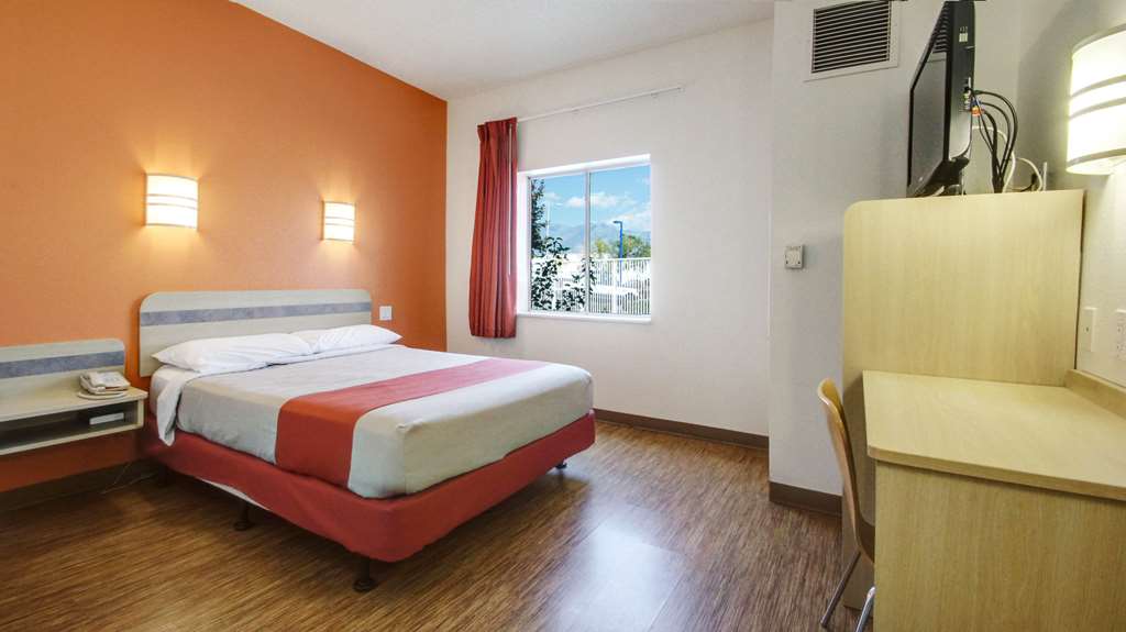 Motel 6 Lehi UT Thanksgiving Point - photo 6
