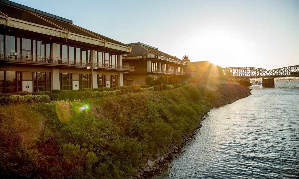 Holiday Inn Portland Columbia Riverfront By IHG - photo 74
