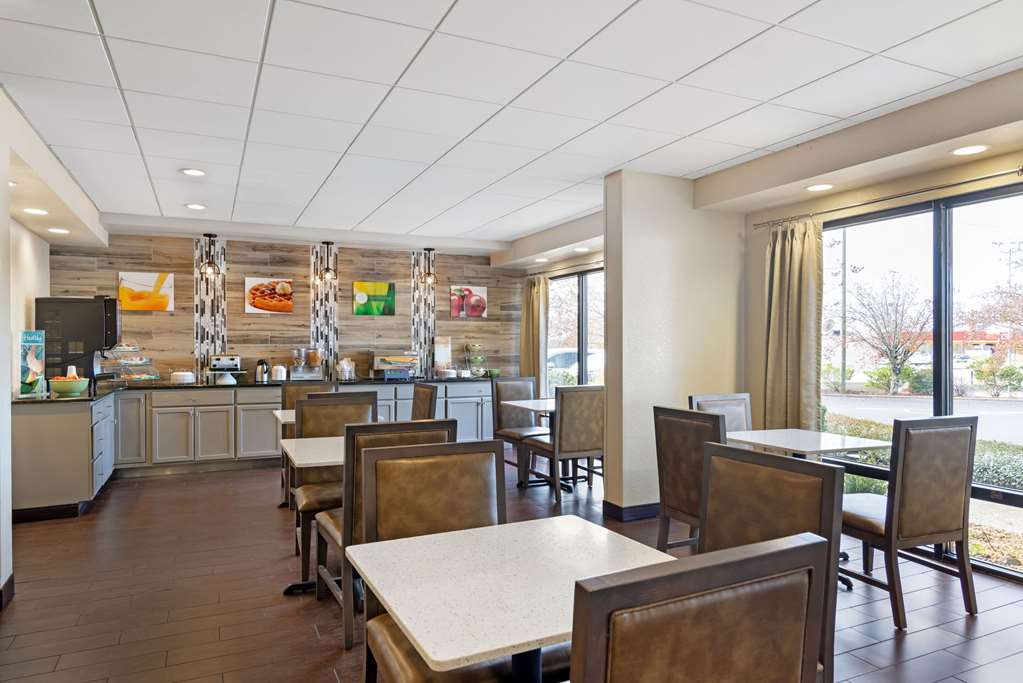 Quality Inn Valley West Point - photo 27
