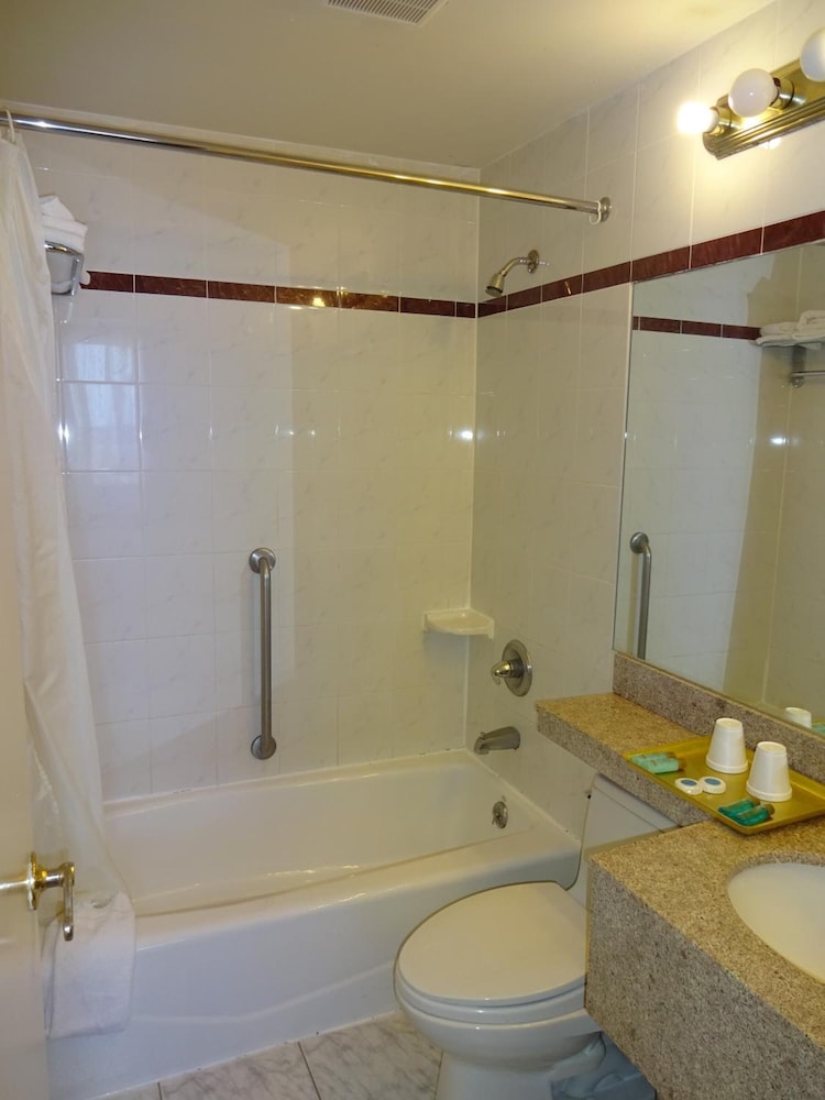 Flushing Hotel - photo 37