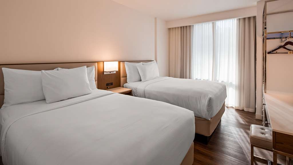 Best Western Premier Empire State Hotel - photo 16