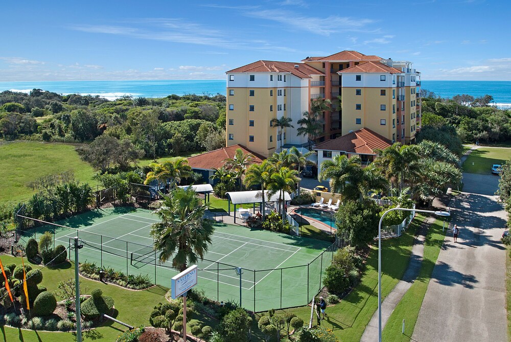 Salerno on the Beach — 4-Star Luxury Hotel in Marcoola, Australia