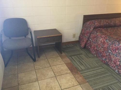 Towne Center Motel - photo 37