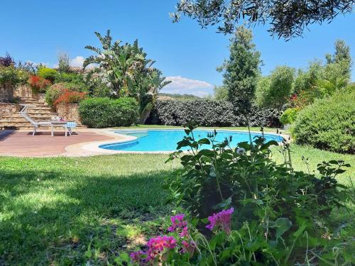 Villa Bouganville — 4-Star Luxury Hotel in Castiadas, Italy