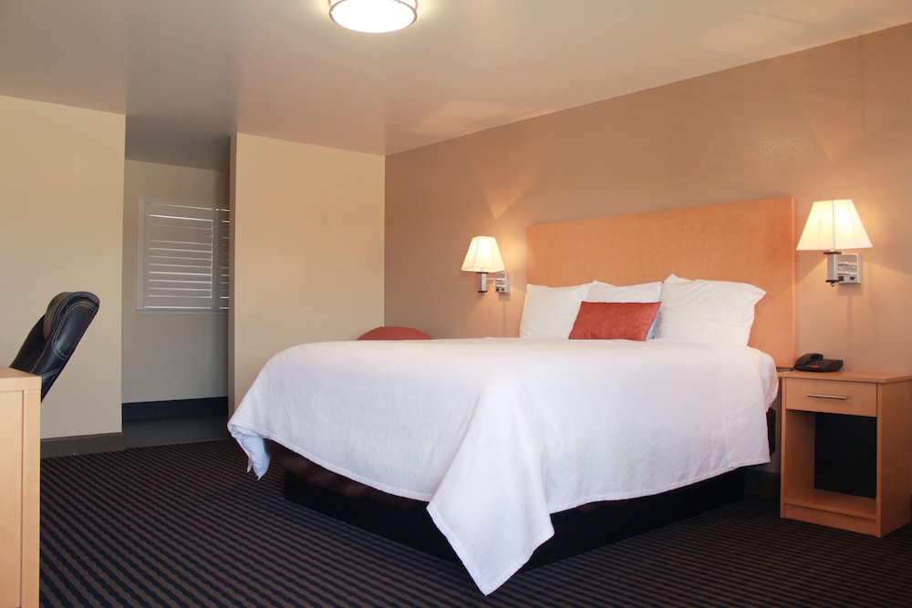 Travelodge by Wyndham Vallejo - photo 10