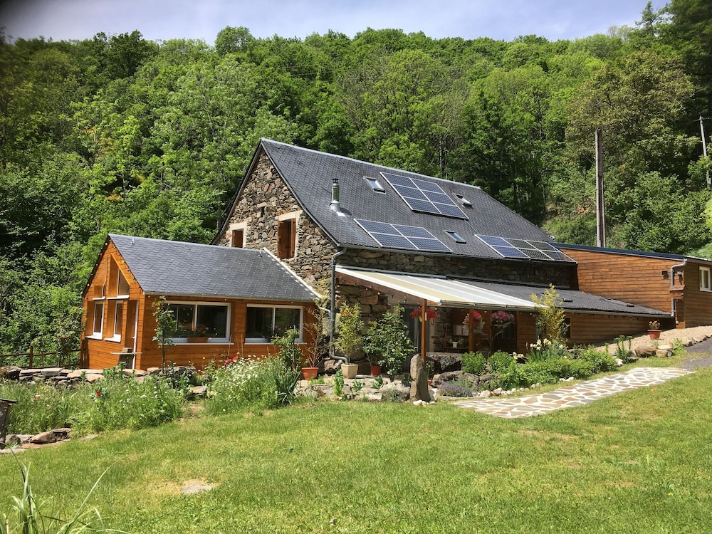 Le Lépadou Bas En Aubrac in Rodez, France