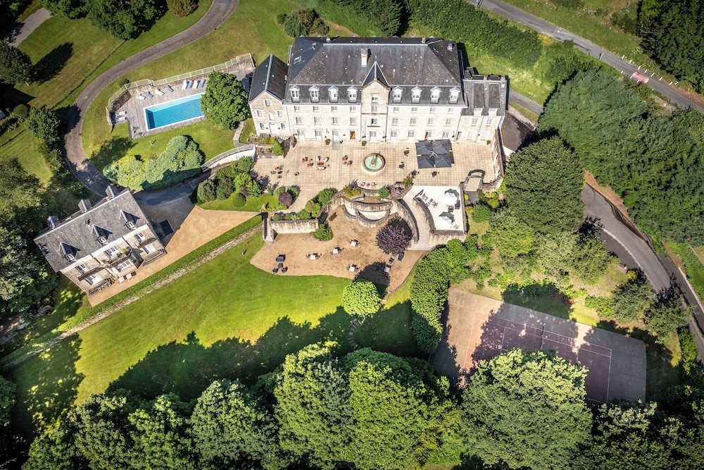 Hôtel Mercure Corrèze La Séniorie — hotel in Correze