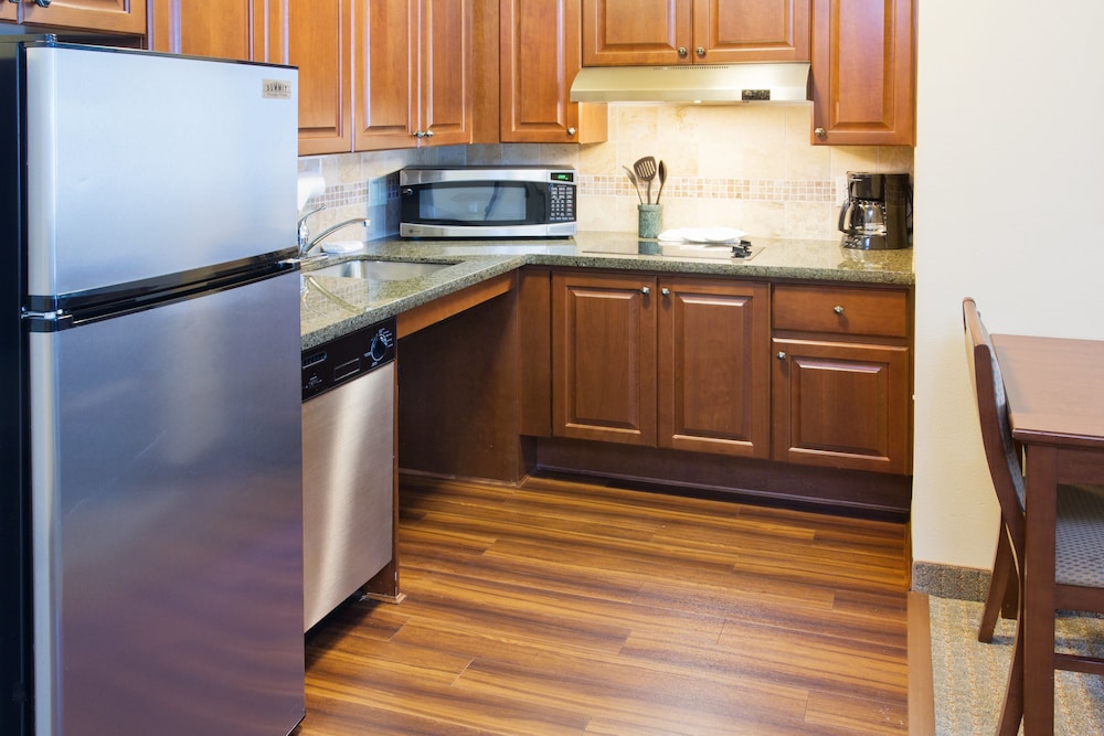 Staybridge Suites Everett Paine Field by IHG - photo 19