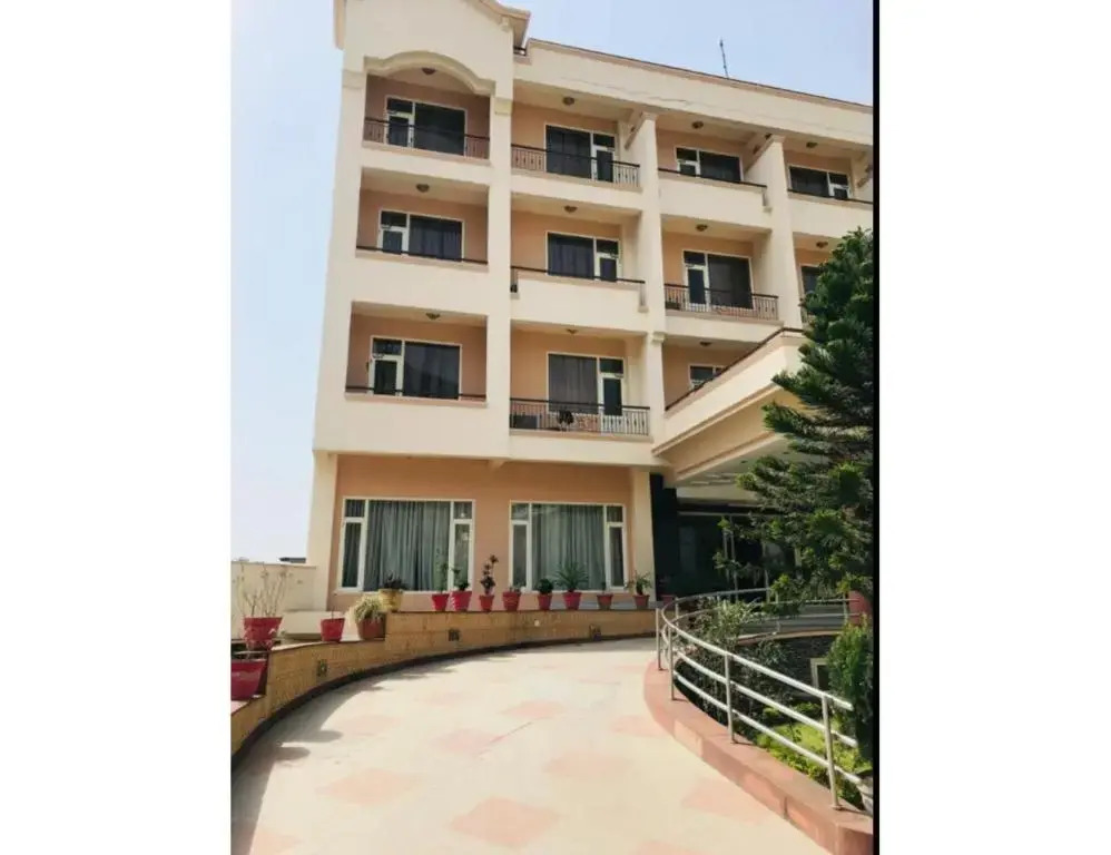 Vishal Hotel in Katra, India