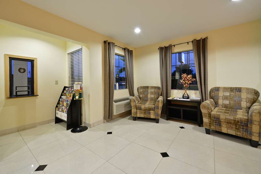 Americas Best Value Inn & Suites Lake Charles at I 210 Exit 11 - photo 7