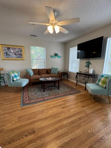 Blue Heron Trail Townhouse — 4-Star Luxury Hotel in Tybee Island, United States