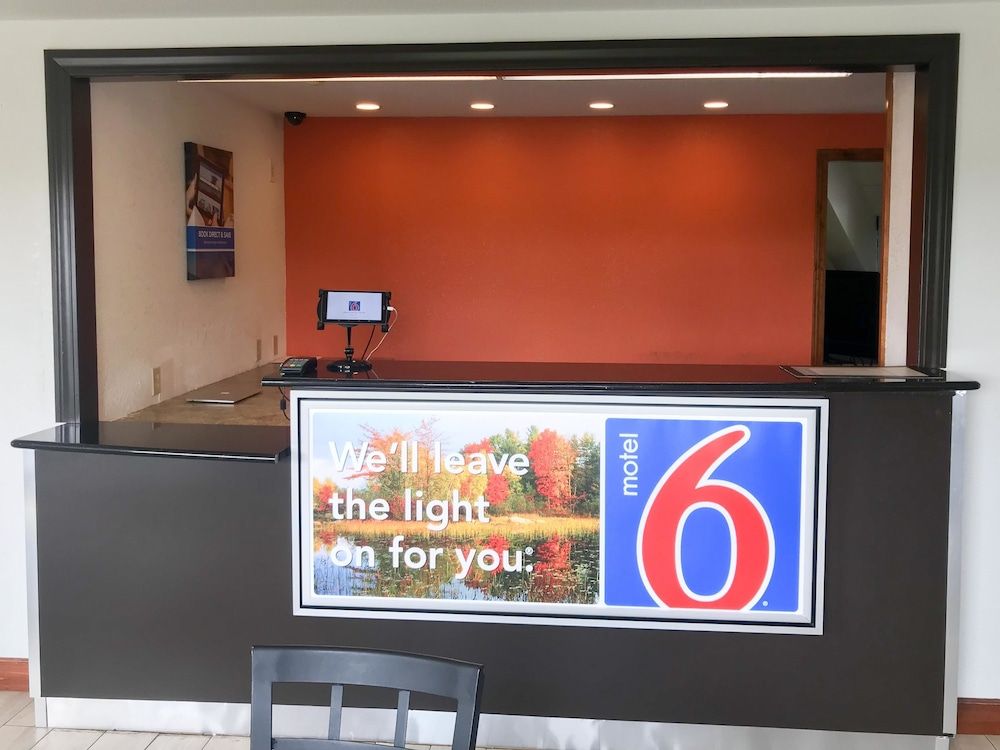 Motel 6 Holyoke MA - photo 20