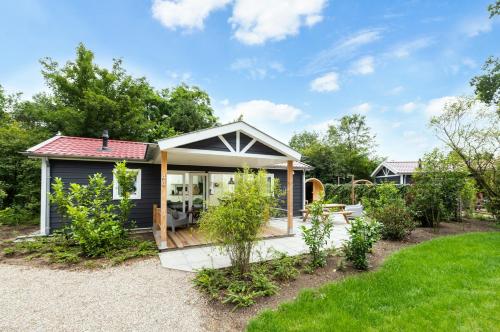 De Krakeling - carbon neutral hotel in Zeist