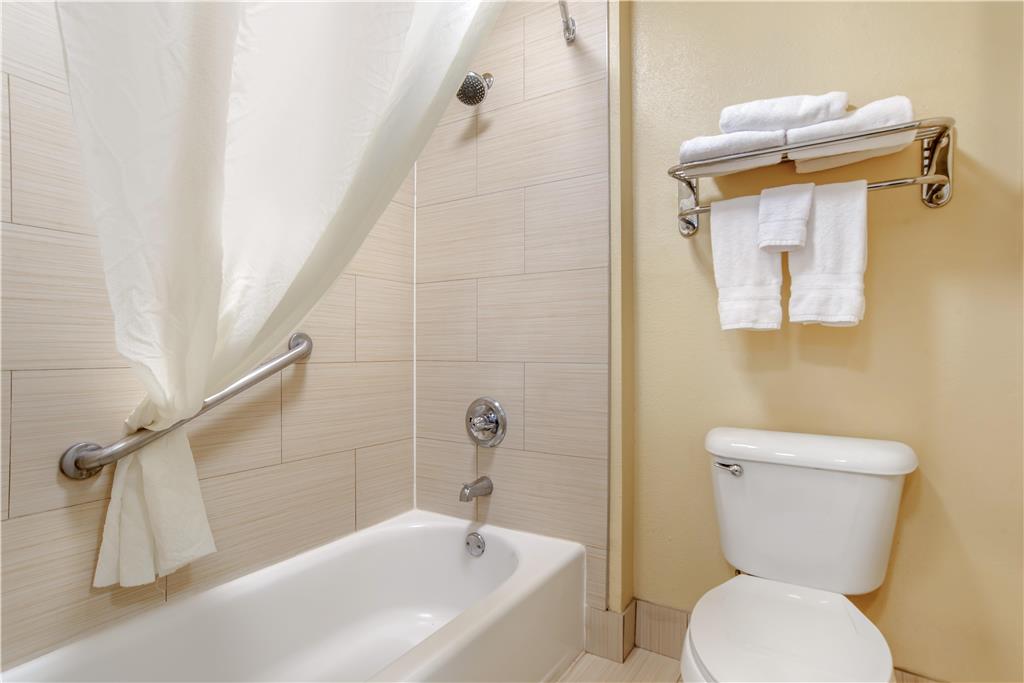 Best Western Plus Bessemer Hotel & Suites - photo 34