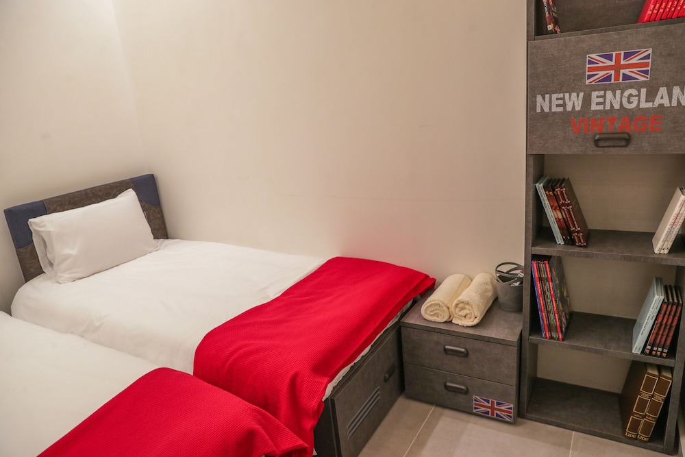 Purple - carbon neutral hotel in Beirut