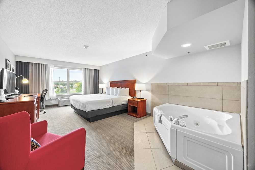 Country Inn & Suites by Radisson Marinette WI - photo 22