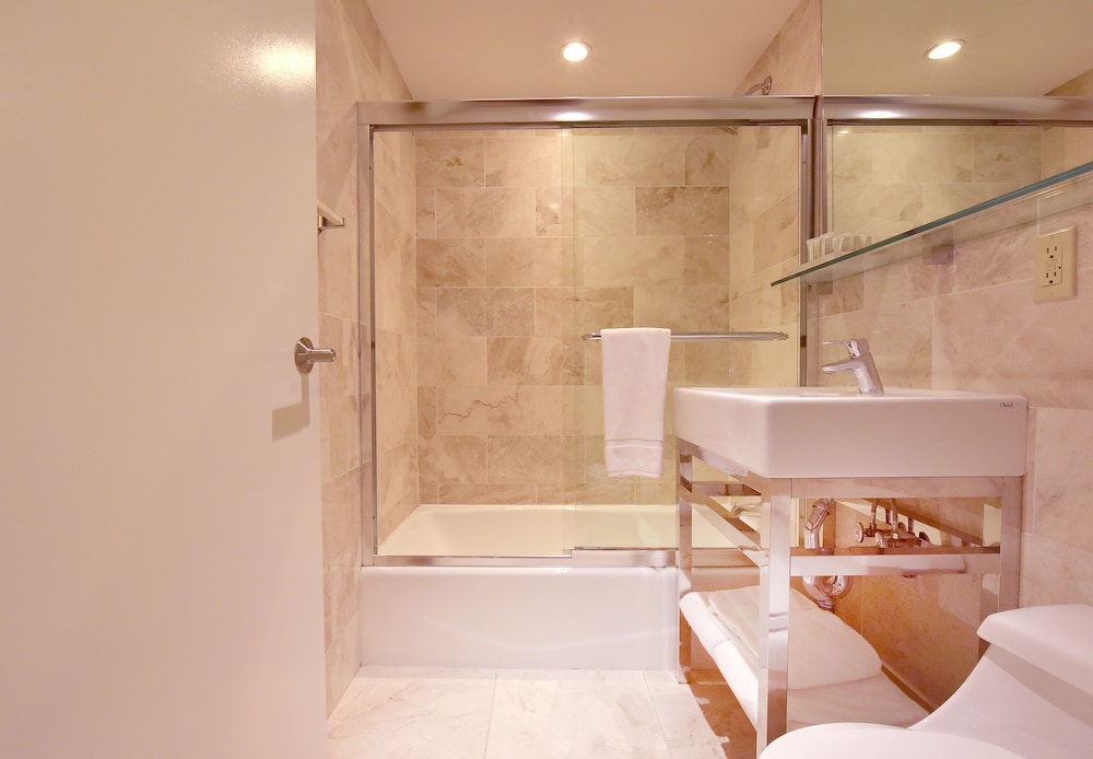 Hotel 32 32 - photo 23