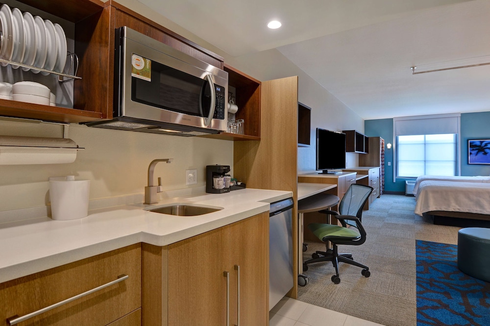Home2 Suites by Hilton Orlando at Flamingo Crossings - photo 10