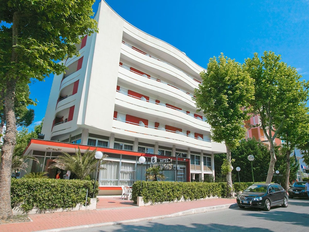 Hotel Caravelle — Cesenatico