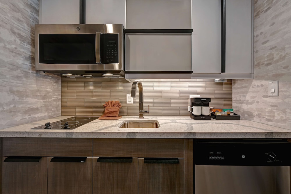 Homewood Suites by Hilton Dallas The Colony - photo 20