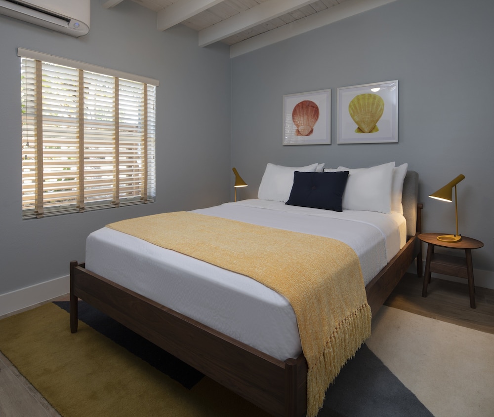 La Siesta Resort & Villas - photo 39