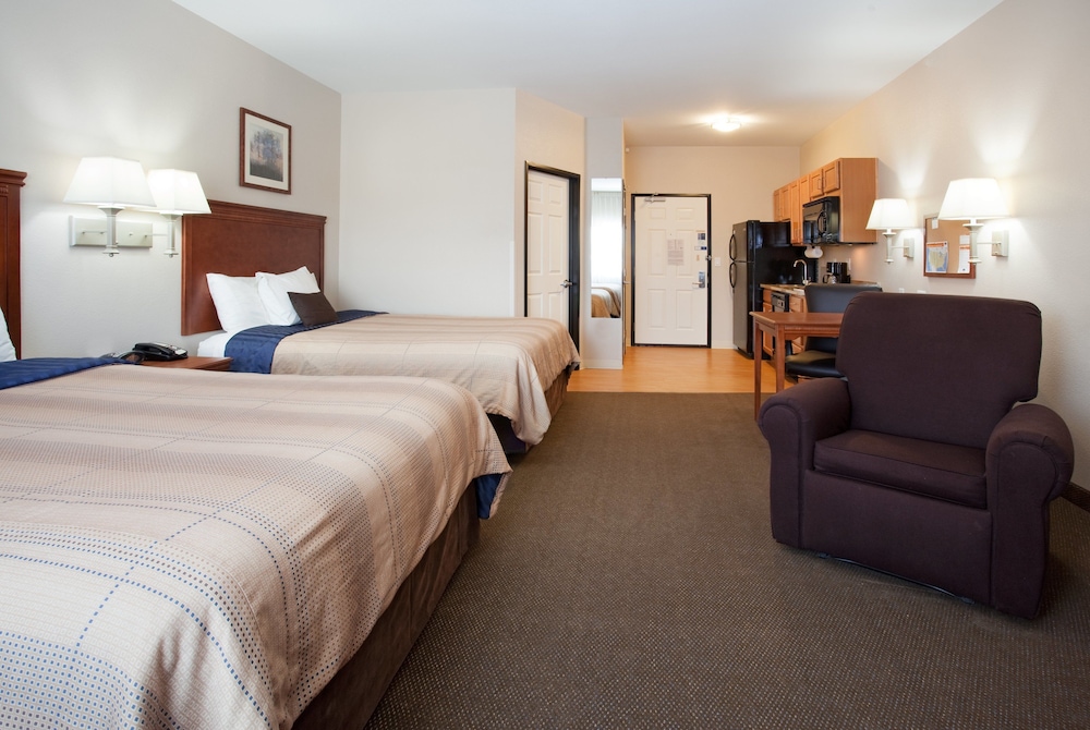 Candlewood Suites Craig Northwest by IHG - photo 8