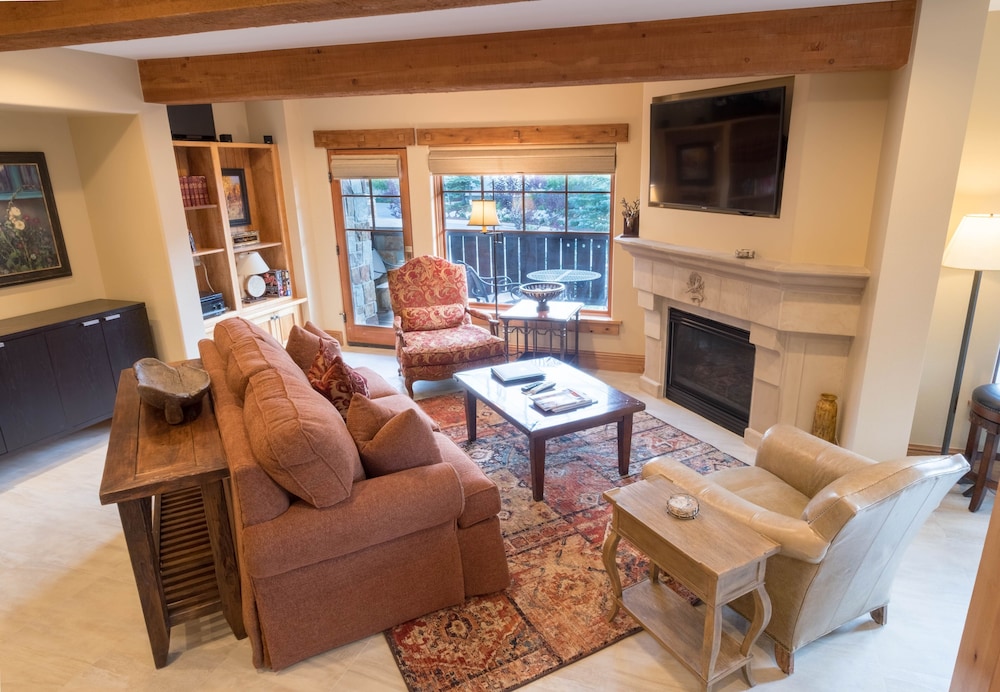 Three Bedroom Suite 3 Apartment Hotel by Redawning - photo 7
