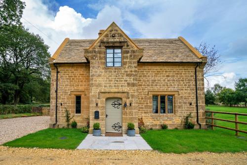 Fourshires Lodge Wonderful panoramic views Pass the Keys — 4-Star Luxury Hotel in Moreton In Marsh, United Kingdom