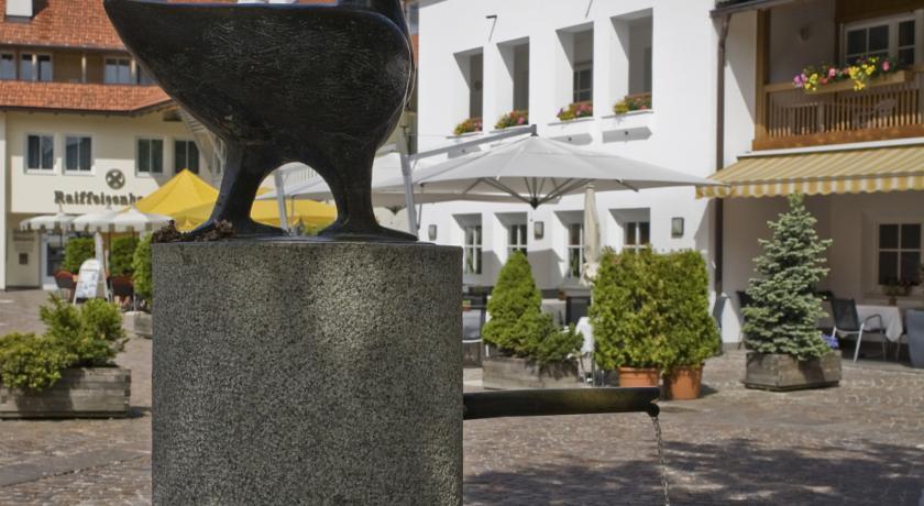 Hotel Zum Hasen — hotel in Terento