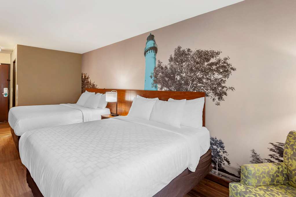 Clarion Pointe Racine Mount Pleasant - photo 24