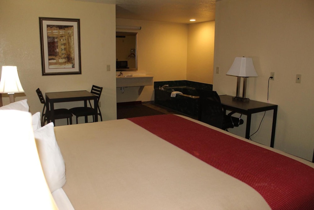 Scottish Inns Fort Worth - photo 8