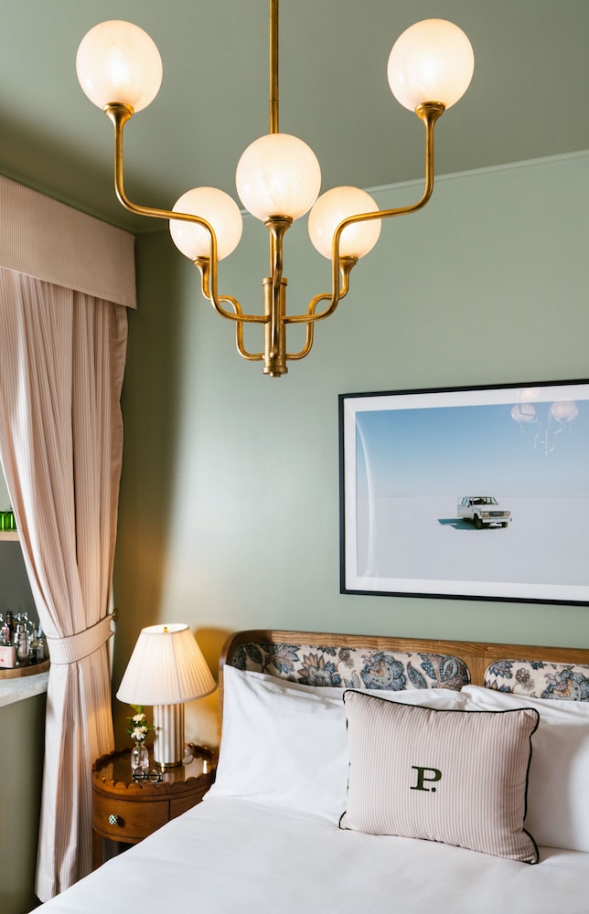 Palihouse Hyde Park Village - photo 16
