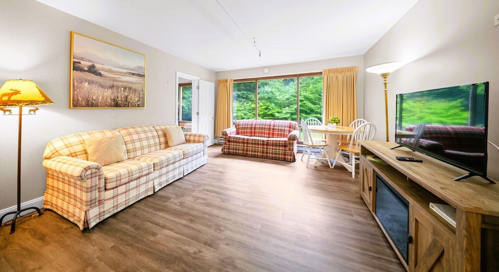 Evergreen Valley Inn - photo 57