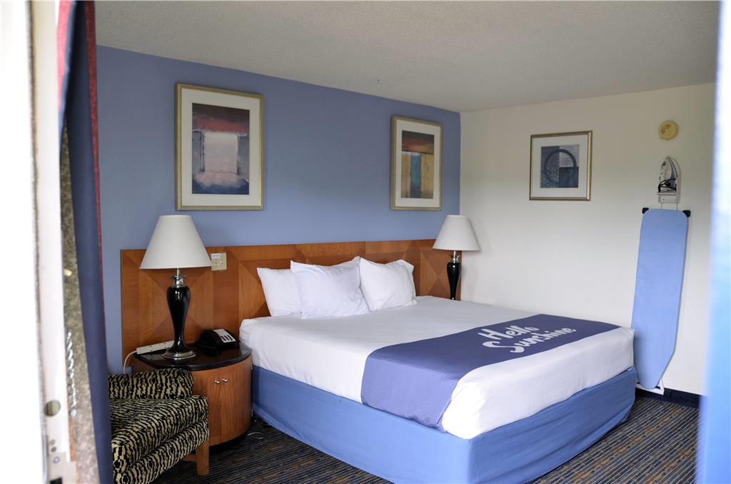 Days Inn by Wyndham Luray Shenandoah - photo 48