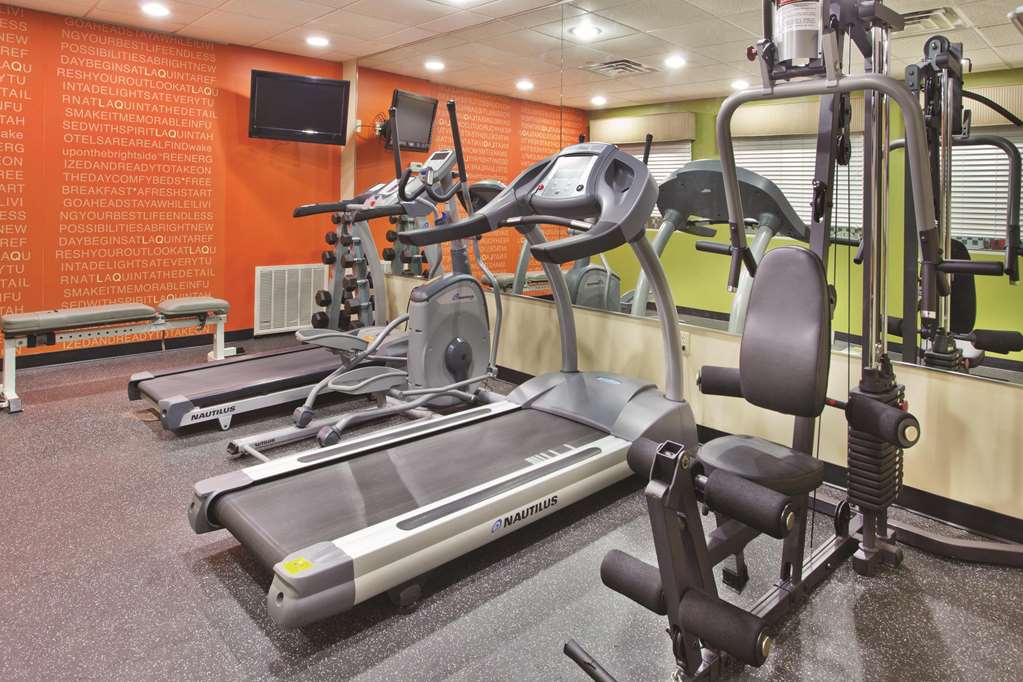 La Quinta Inn & Suites by Wyndham Oxford Anniston - photo 13